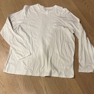Croft & Barrow Cream Long Sleeve Tee